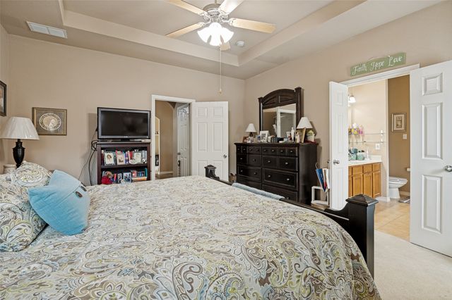 105 High Meadow Road, Red Oak, TX 75154