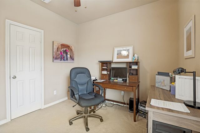 105 High Meadow Road, Red Oak, TX 75154
