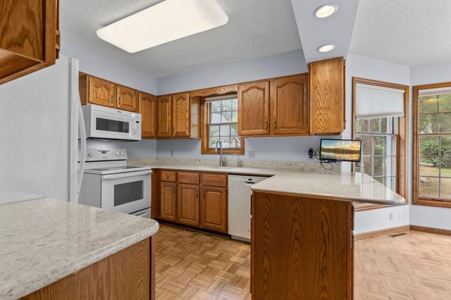 1270 Birch Pond Trail, White Bear Twp, MN 55110