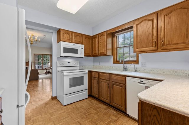 1270 Birch Pond Trail, White Bear Twp, MN 55110