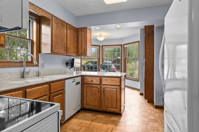 1270 Birch Pond Trail, White Bear Twp, MN 55110