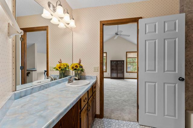 1270 Birch Pond Trail, White Bear Twp, MN 55110