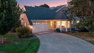 1270 Birch Pond Trail, White Bear Twp, MN 55110