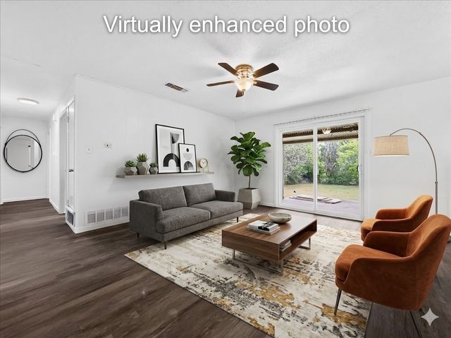 2521 Putnam Street, Fort Worth, TX 76112