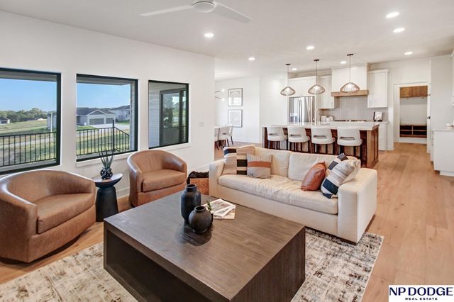 20131 R Street, Omaha, NE 68135