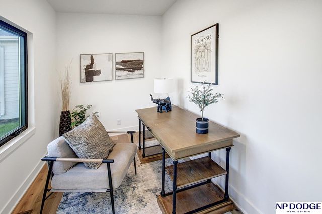 20131 R Street, Omaha, NE 68135