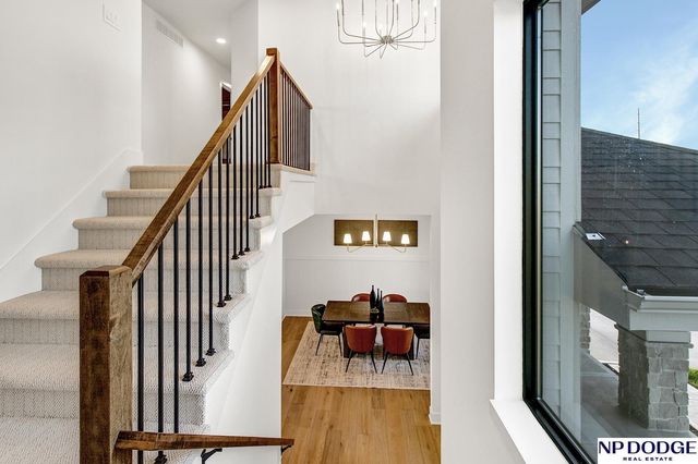 20131 R Street, Omaha, NE 68135