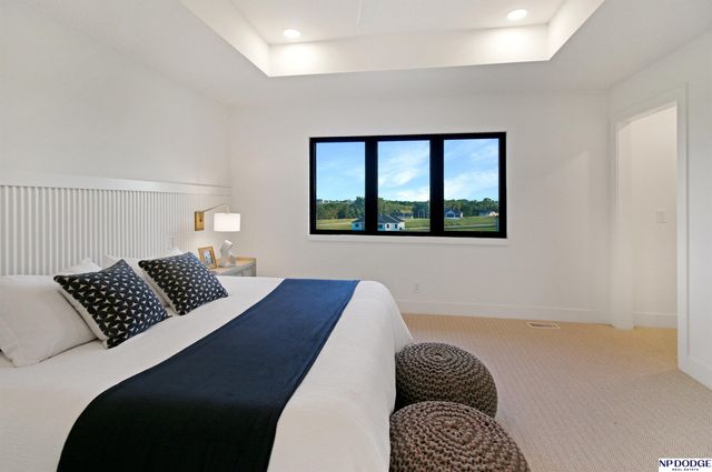 20131 R Street, Omaha, NE 68135