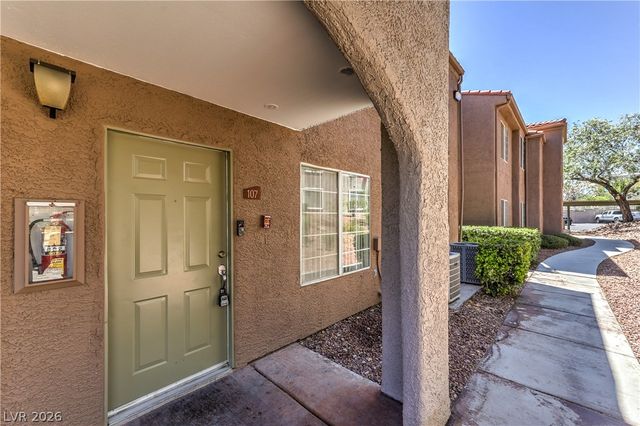 2101 Blue Breeze Drive 107, Las Vegas, NV 89128