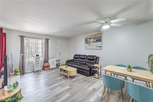 2101 Blue Breeze Drive 107, Las Vegas, NV 89128