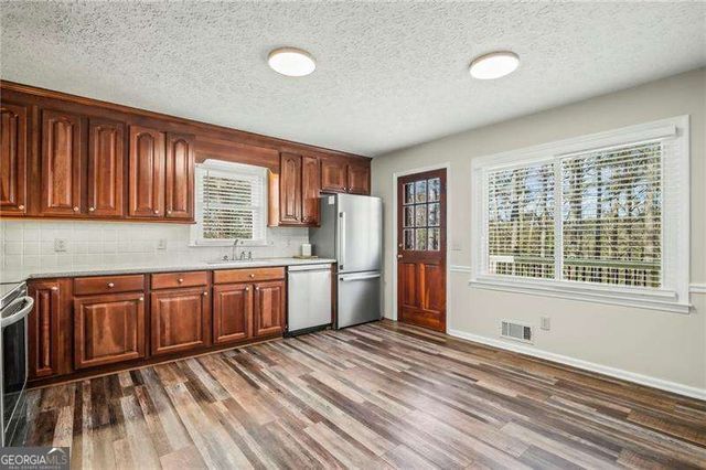 430 Sweetgum Drive, Woodstock, GA 30188