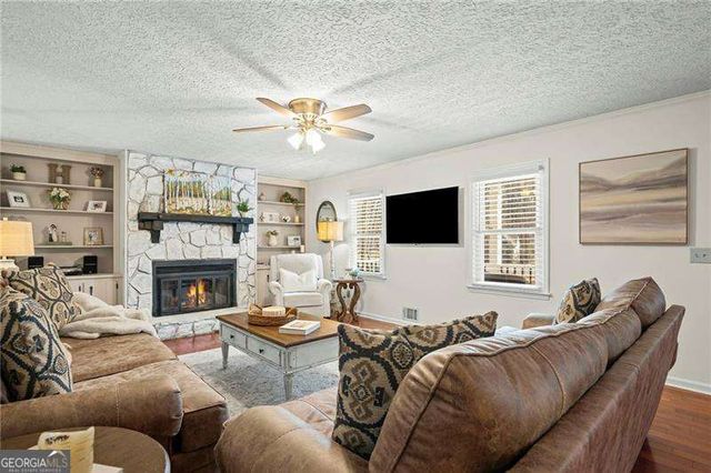 430 Sweetgum Drive, Woodstock, GA 30188