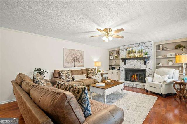 430 Sweetgum Drive, Woodstock, GA 30188