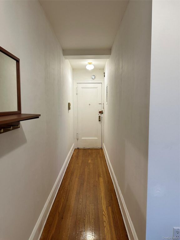 68-36 Burns D3, Forest Hills, NY 11375 — photo 4
