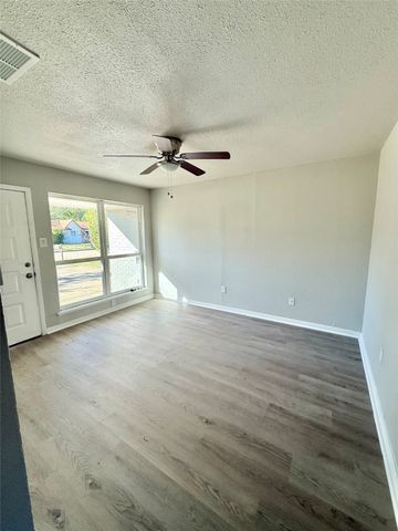 5713 Emerson Drive, Watauga, TX 76148