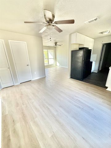 5713 Emerson Drive, Watauga, TX 76148