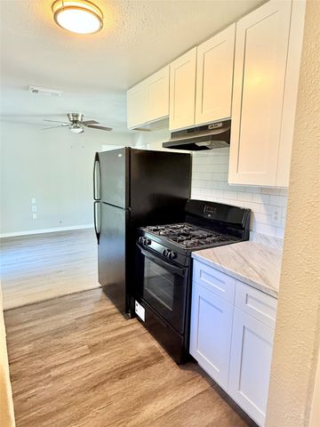 5713 Emerson Drive, Watauga, TX 76148