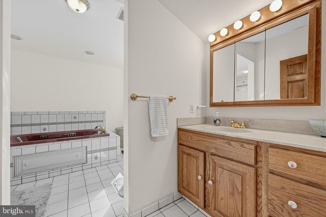 327 TAVISTOCK BLVD, Haddonfield, NJ 08033