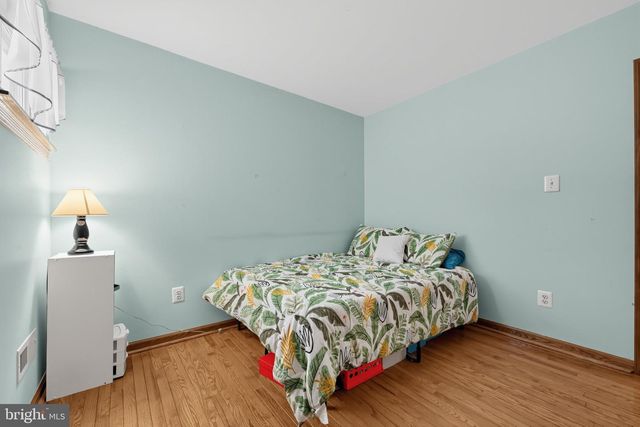 327 TAVISTOCK BLVD, Haddonfield, NJ 08033