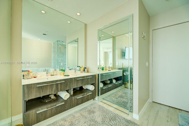480 NE 31 Street 2601, Miami, FL 33137