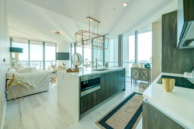 480 NE 31 Street 2601, Miami, FL 33137