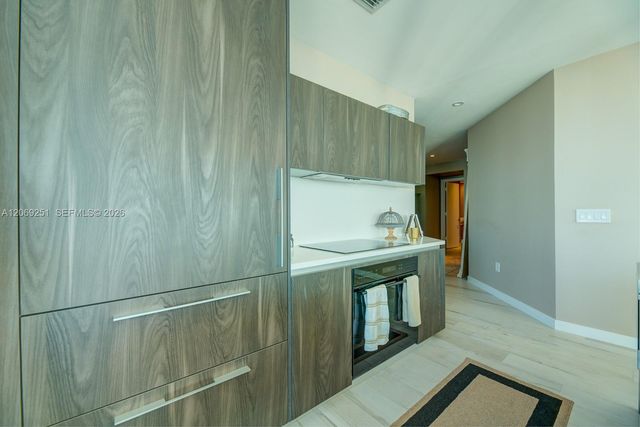 480 NE 31 Street 2601, Miami, FL 33137