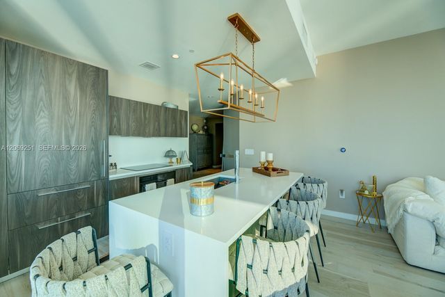 480 NE 31 Street 2601, Miami, FL 33137