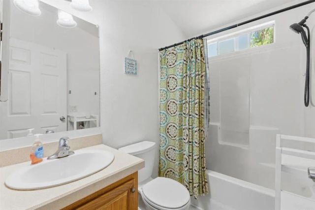24136 Olive St., Menifee, CA 92584
