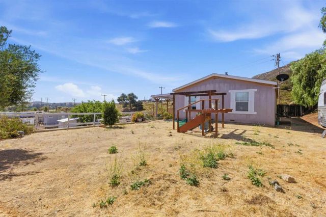 24136 Olive St., Menifee, CA 92584