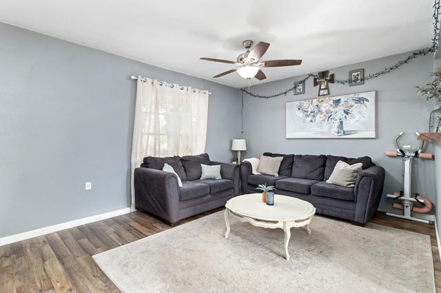 1007 N Pine Street, Woodville, TX 75979