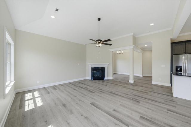 224 Lake View Point, Englewood, TN 37329
