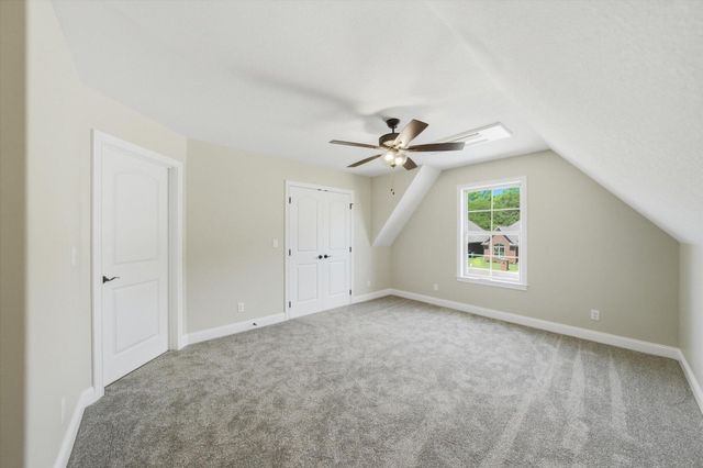 224 Lake View Point, Englewood, TN 37329