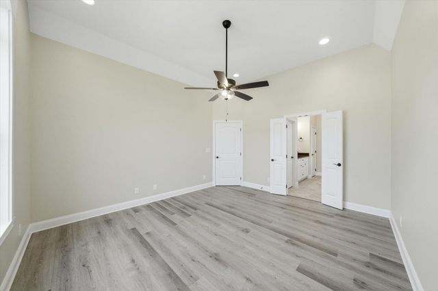 224 Lake View Point, Englewood, TN 37329