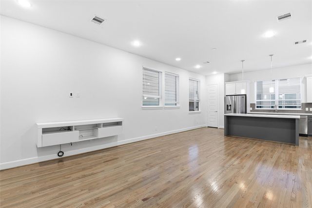 2733 Eado Edge Court, Houston, TX 77020