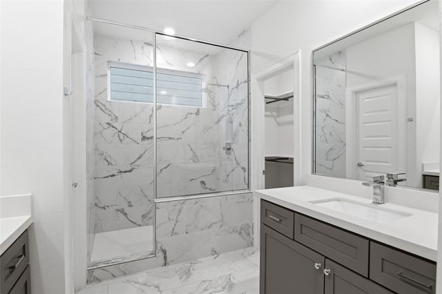 2733 Eado Edge Court, Houston, TX 77020