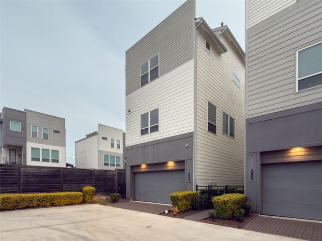 2733 Eado Edge Court, Houston, TX 77020