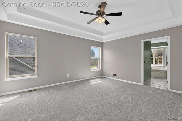 48802 Crescent Drive, Macomb, MI 48044