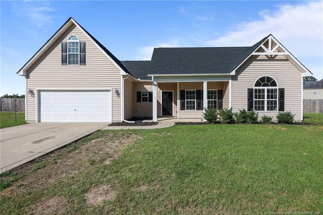 254 Blackhawk Lane, Raeford, NC 28376