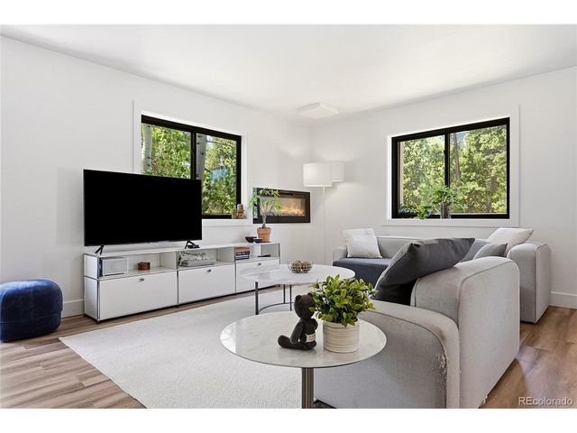 31556 Griffin Dr, Conifer, CO 80433