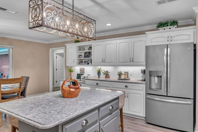 508 Plantation Ln, Marshall, TX 75672