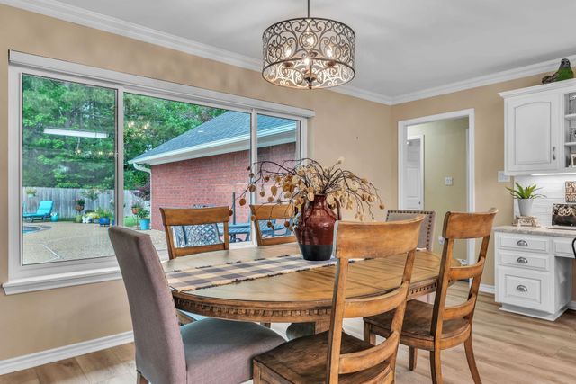 508 Plantation Ln, Marshall, TX 75672