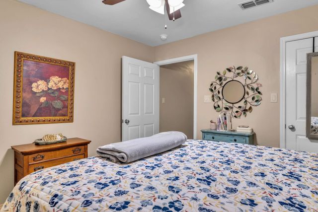 508 Plantation Ln, Marshall, TX 75672