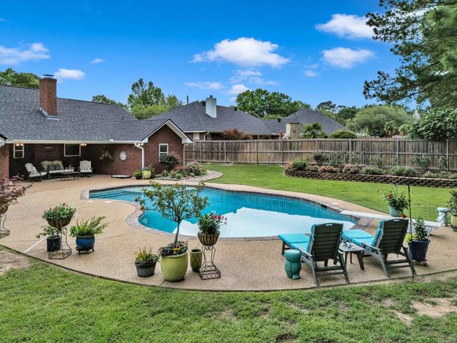 508 Plantation Ln, Marshall, TX 75672