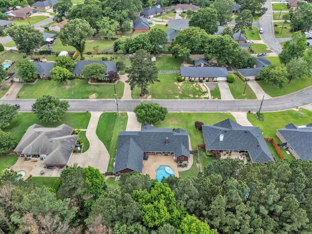 508 Plantation Ln, Marshall, TX 75672