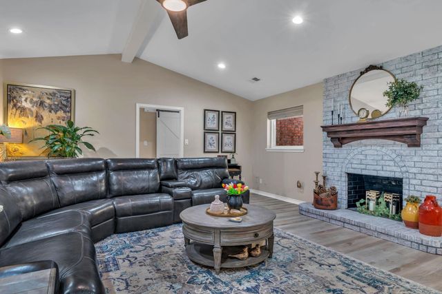 508 Plantation Ln, Marshall, TX 75672