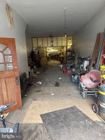 3013 FRANKFORD AVE, Philadelphia, PA 19134