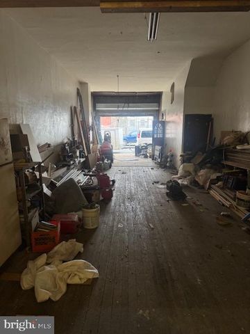 3013 FRANKFORD AVE, Philadelphia, PA 19134