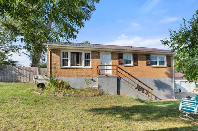 314 Avon St, Lawrenceburg, TN 38464