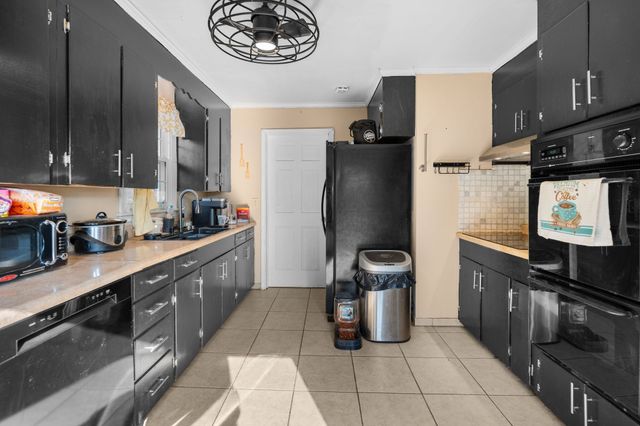 314 Avon St, Lawrenceburg, TN 38464