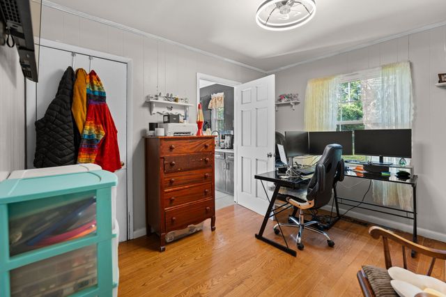 314 Avon St, Lawrenceburg, TN 38464